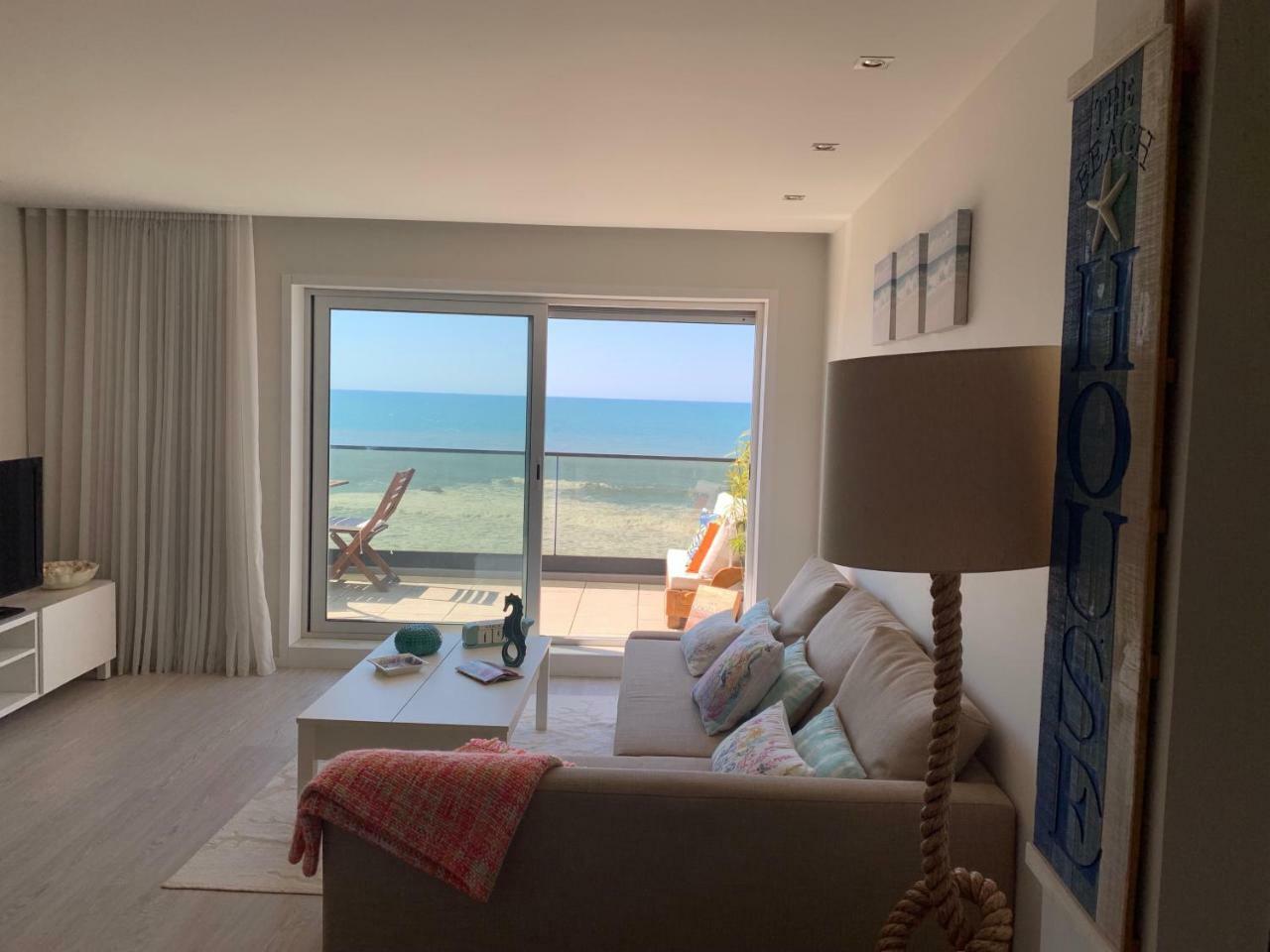 Front Beach Apartment Póvoa de Varzim Esterno foto