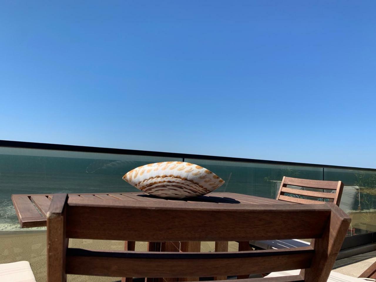 Front Beach Apartment Póvoa de Varzim Esterno foto
