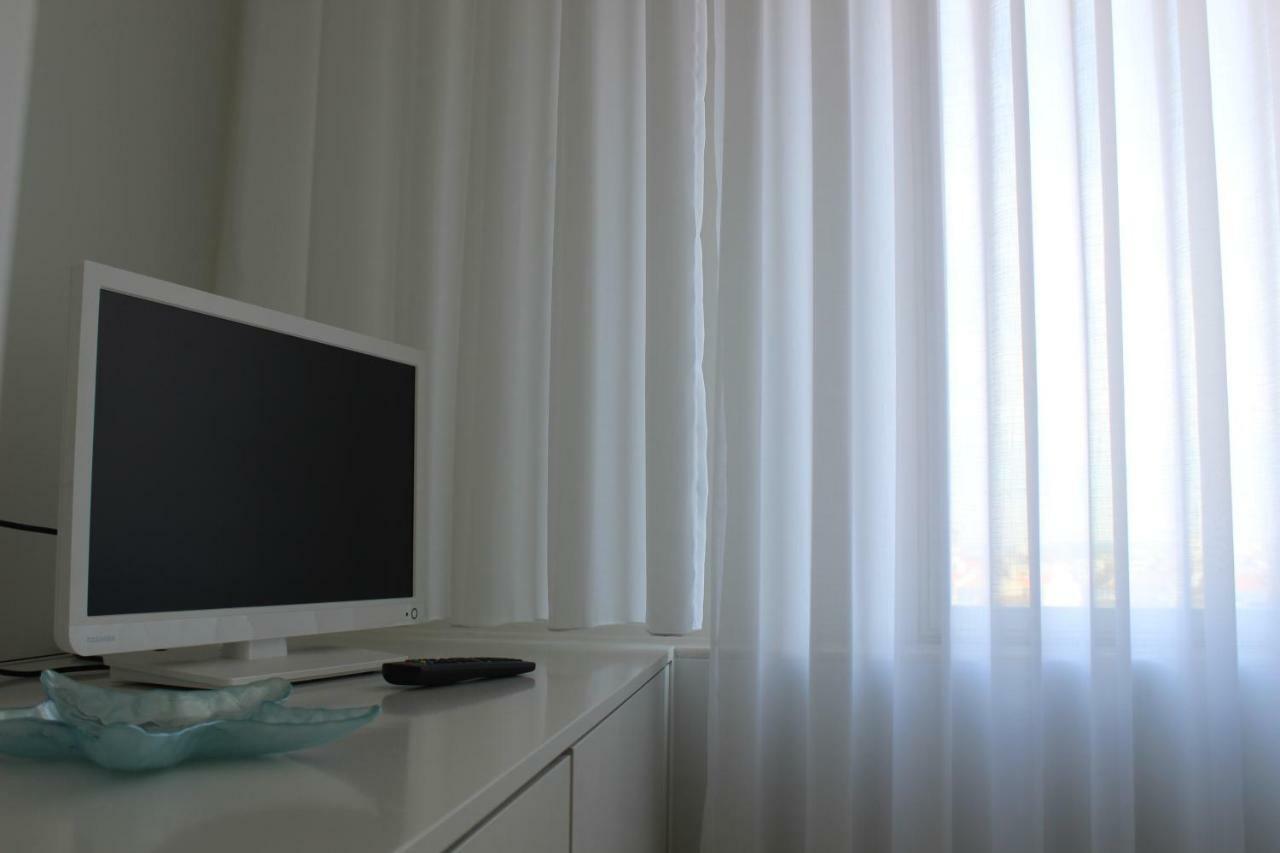 Front Beach Apartment Póvoa de Varzim Esterno foto